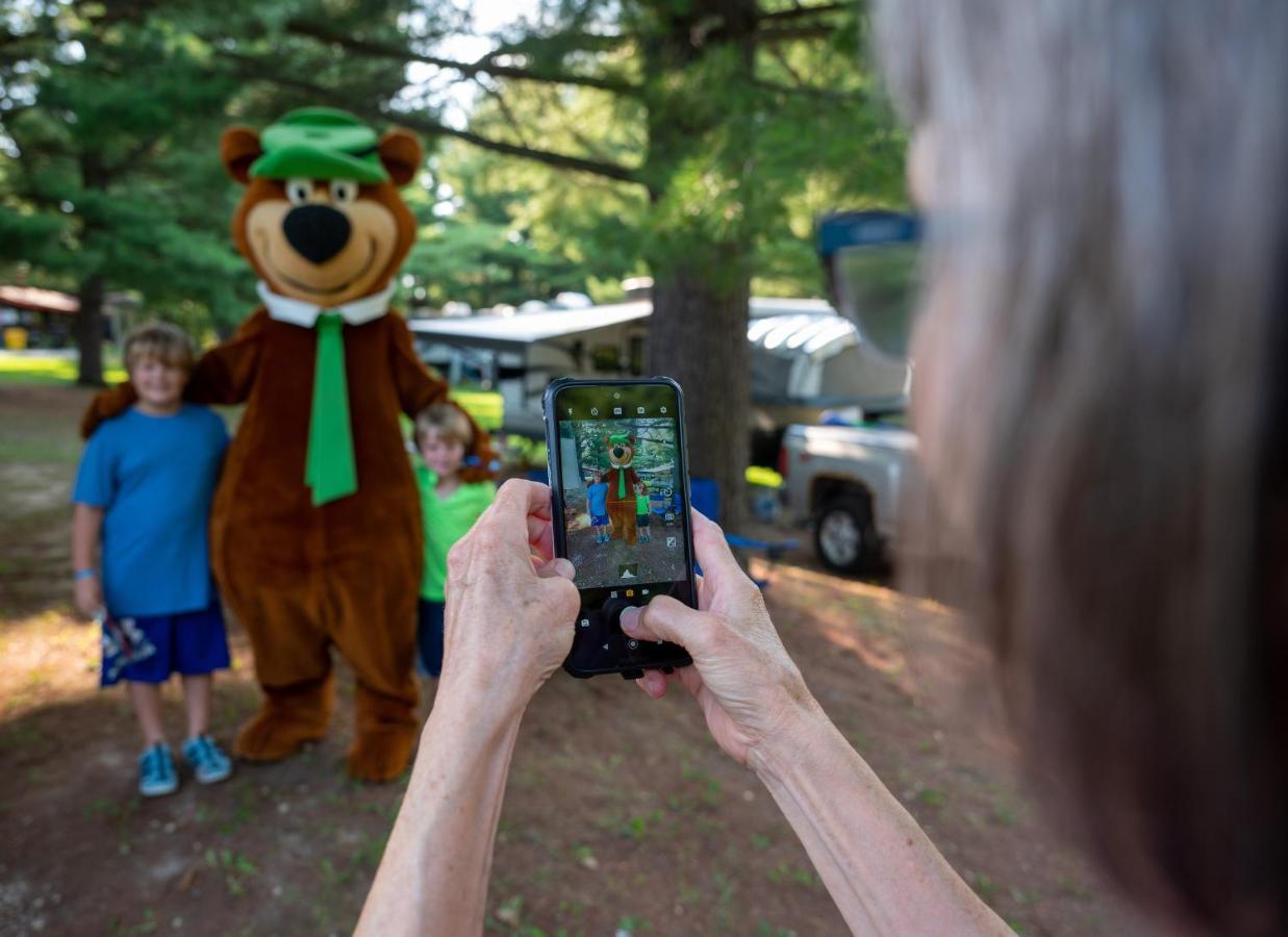 Yogi Bear'S Jellystone Park Camp-Resort Wisconsin Dells Lake Delton Bagian luar foto