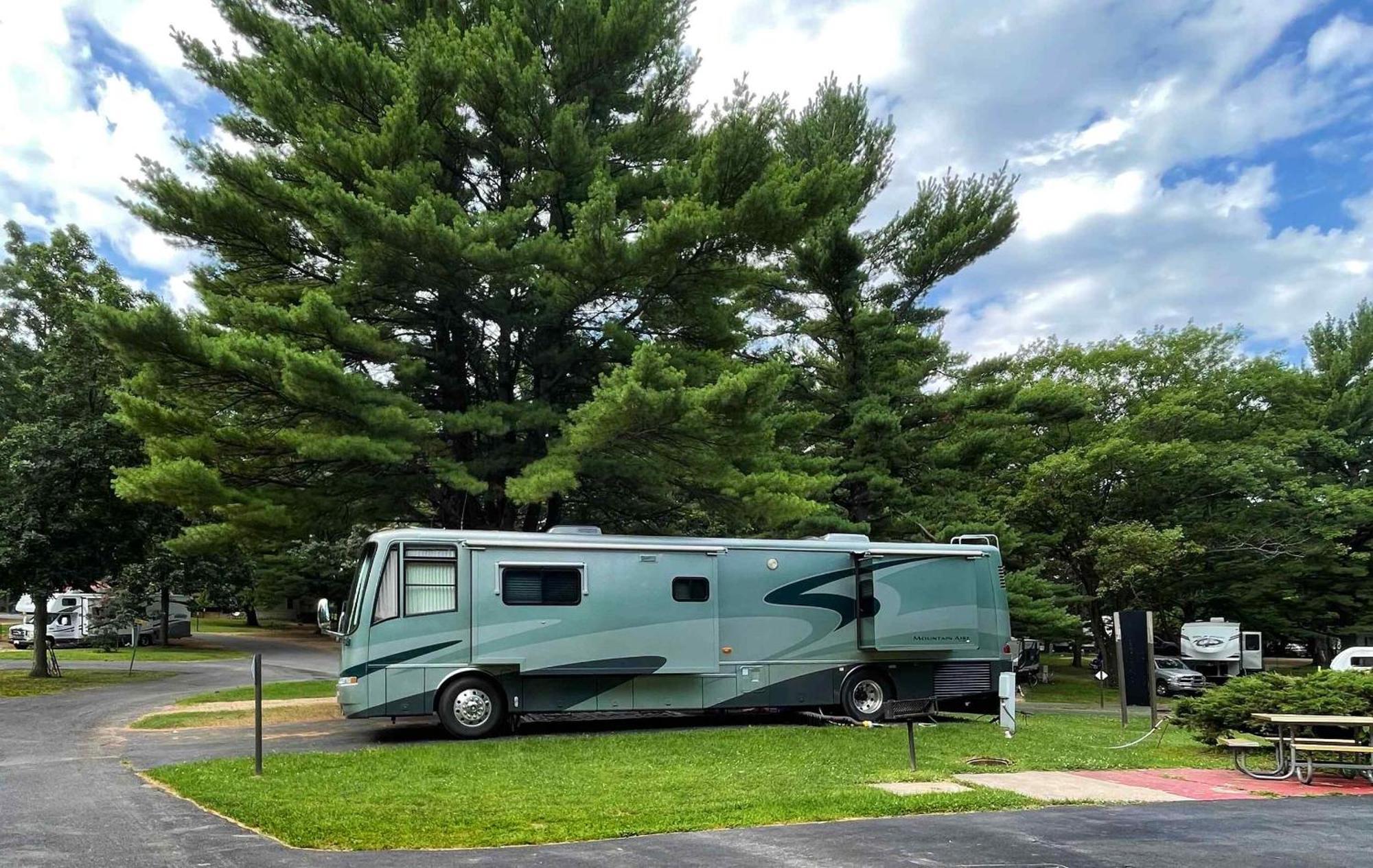 Yogi Bear'S Jellystone Park Camp-Resort Wisconsin Dells Lake Delton Bagian luar foto